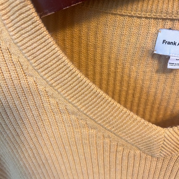COPY - Like new condition cotton cropped Frank &  Oak sweater size M - Picture 2 of 8